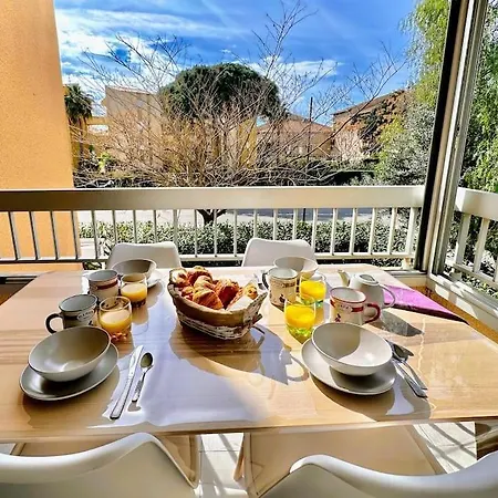 T2 Piscine Proche Apartment *