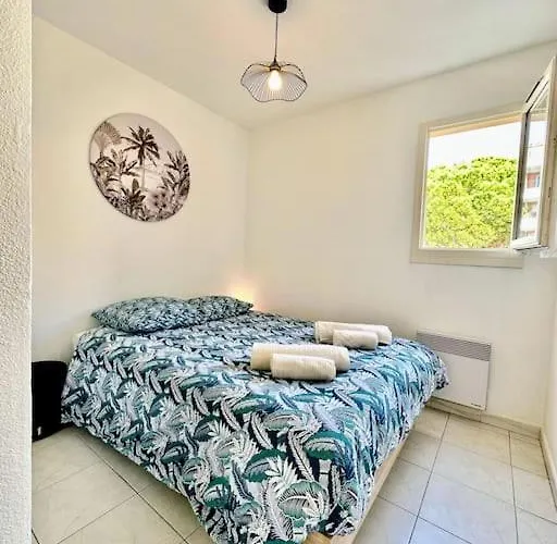 Apartmán T2 Piscine Proche *